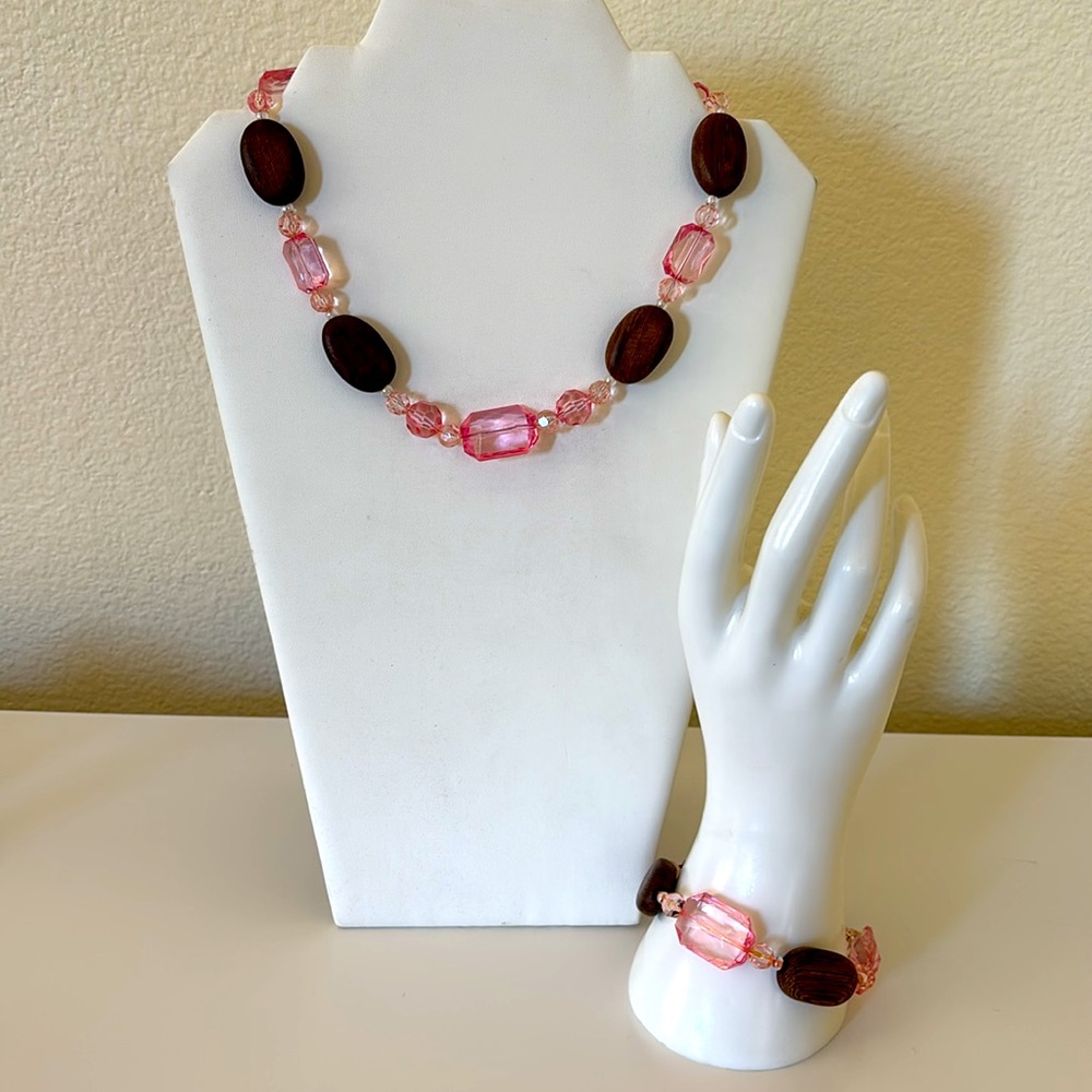 Vintage necklace and bracelet set- wood bead and pink acrylic stones